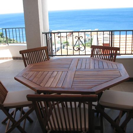 Apartments Leut Sveti Stefan Δωμάτιο φωτογραφία