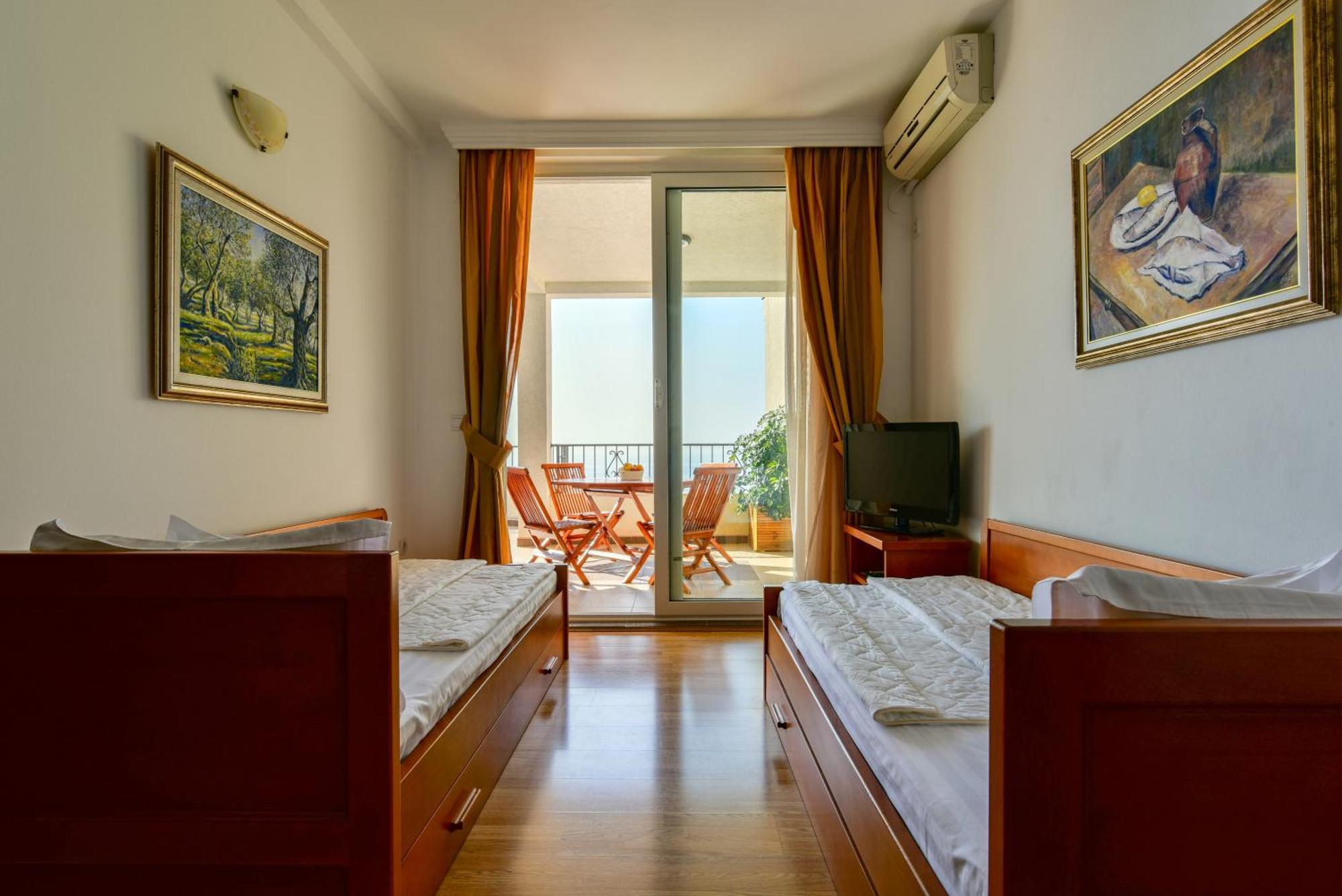 Apartments Leut Sveti Stefan Δωμάτιο φωτογραφία