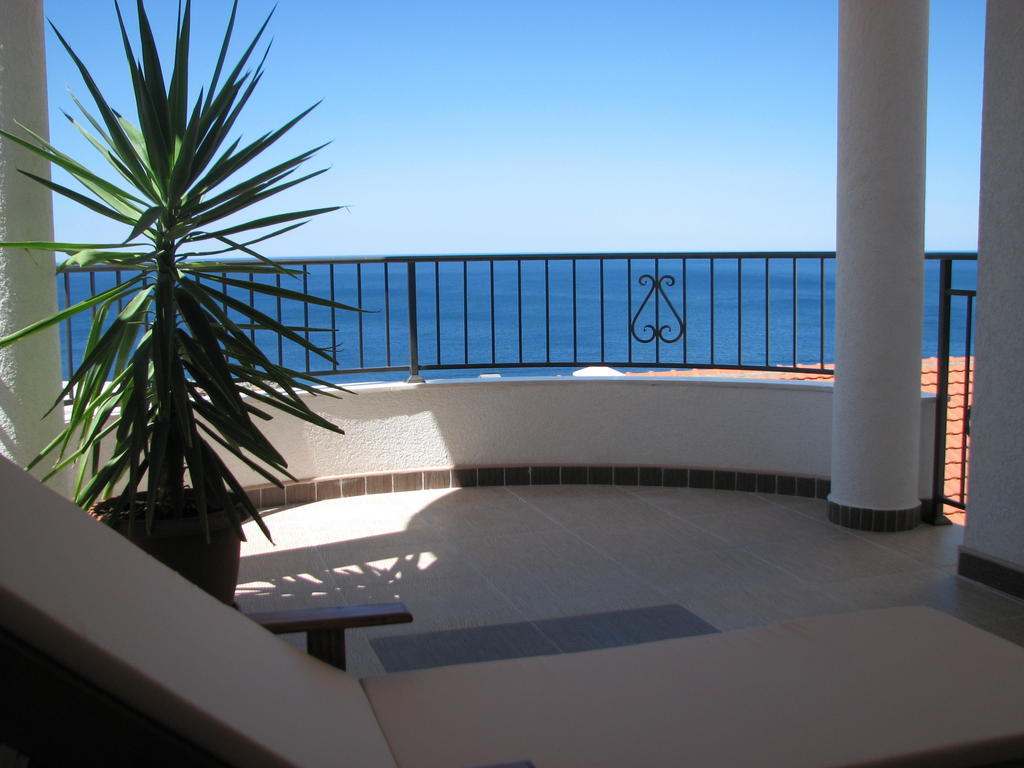 Apartments Leut Sveti Stefan Δωμάτιο φωτογραφία